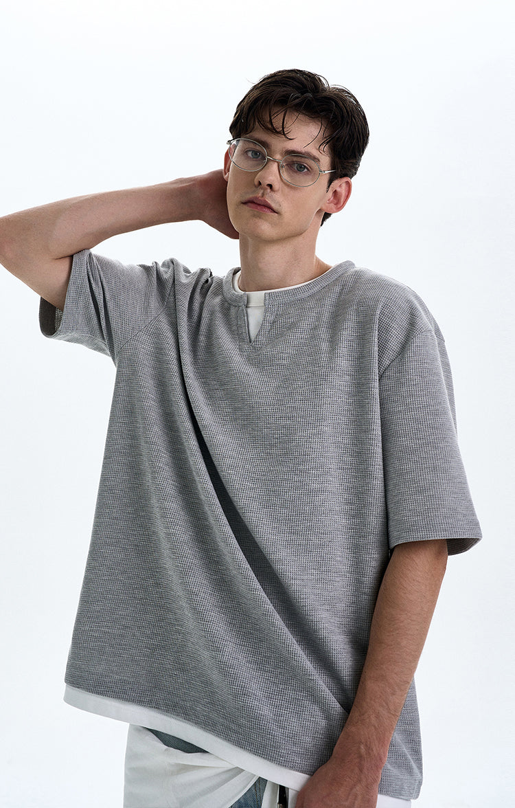 MADWITCH FAKE TWO-PIECE V-NECK TEE #L677