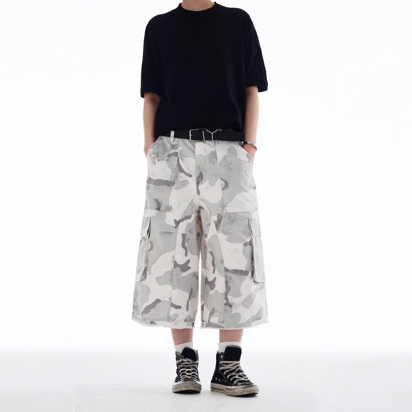 MADWITCH CARGO CAMO SHORTS #A591