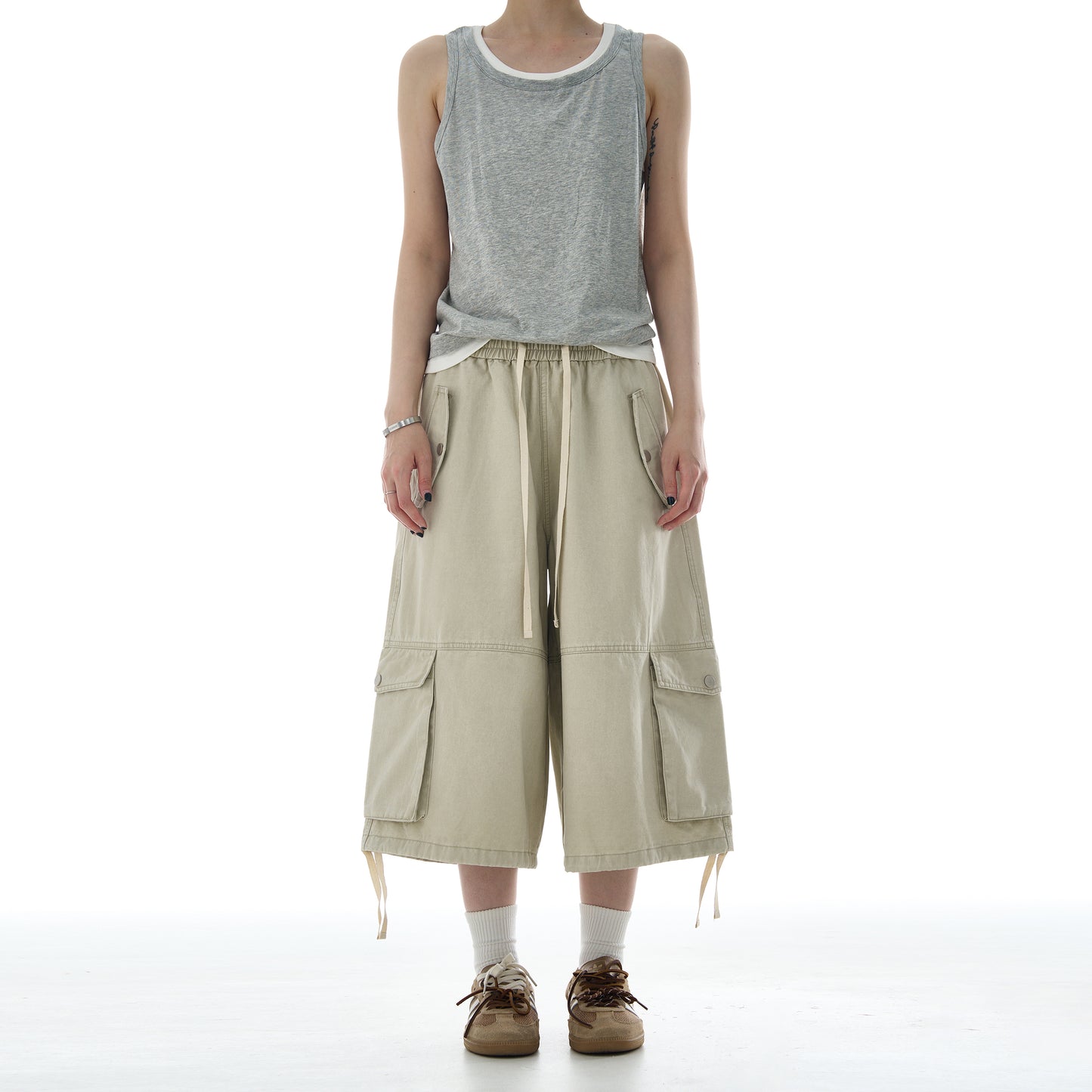 MADWITCH RELAXED FIT UTILITY CARGO SHORTS #A600