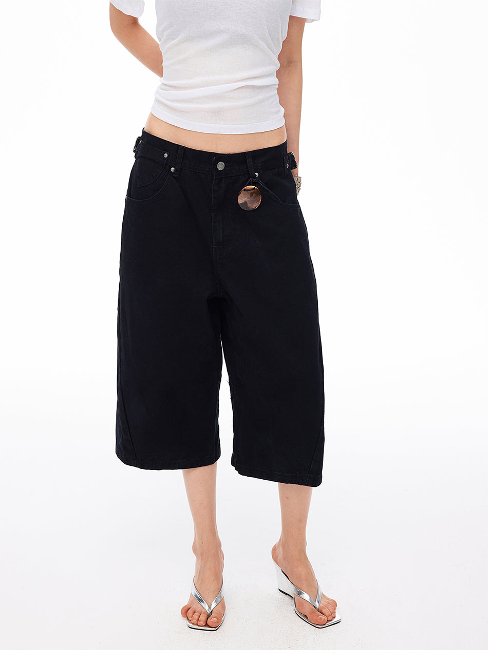 MADWITCH WASHED DISTRESSED ADJUSTABLE CAPRI PANTS #GPC9850D