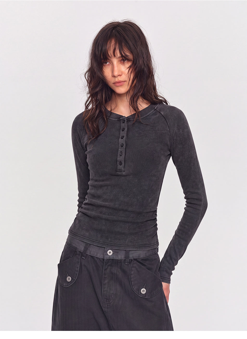 MADWITCH WASHED RUCHED CROPPED HENLEY #G2026125