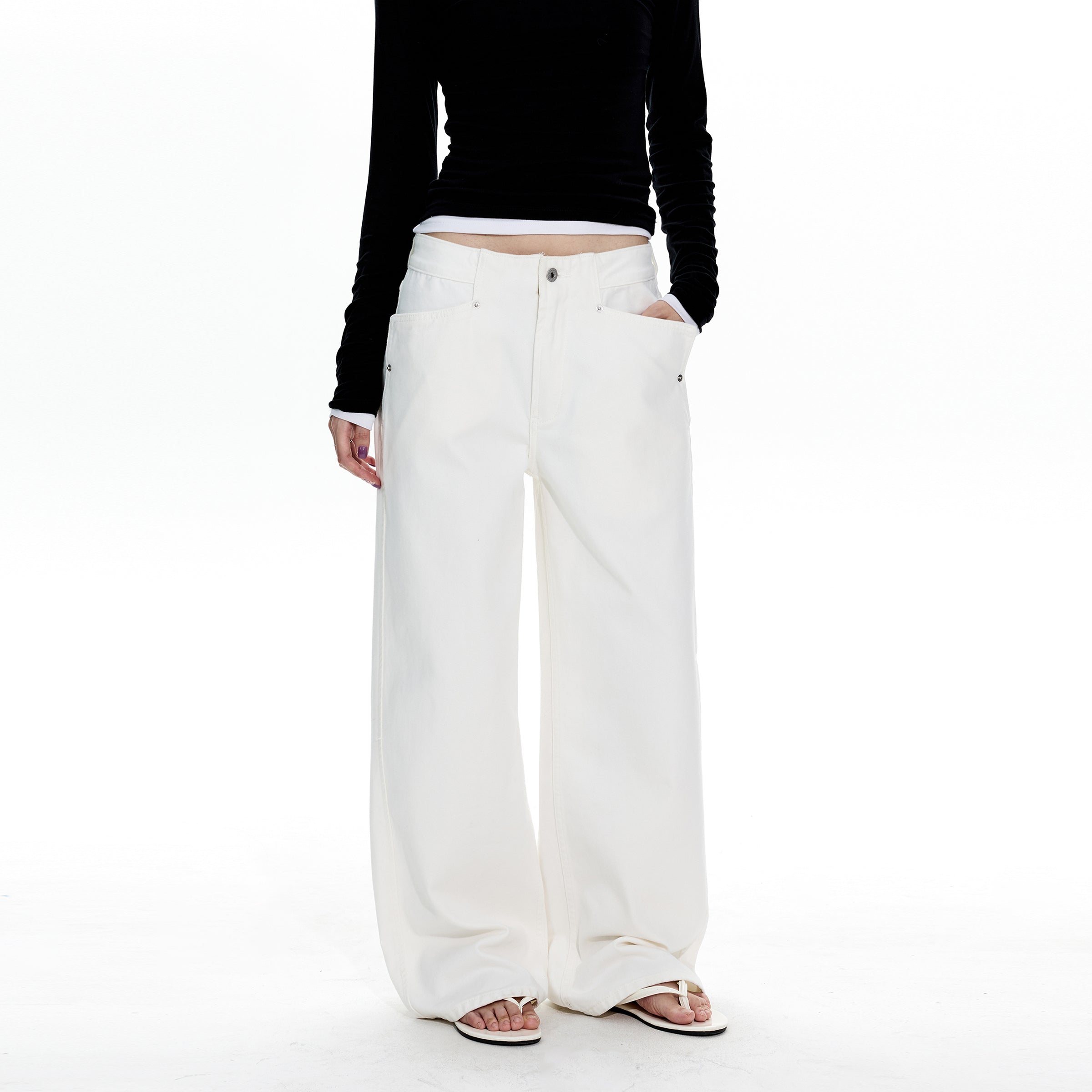 MADWITCH CLEAN FIT STRAIGHT LEG JEANS #CK3561