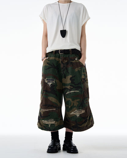 MADWITCH DISTRESSED CAMO SHORTS #Z012