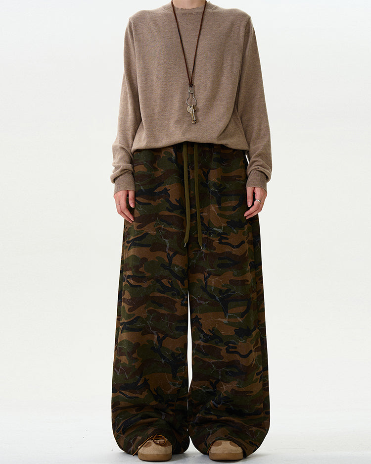 MADWITCH VINTAGE CAMO SWEATPANTS #L396