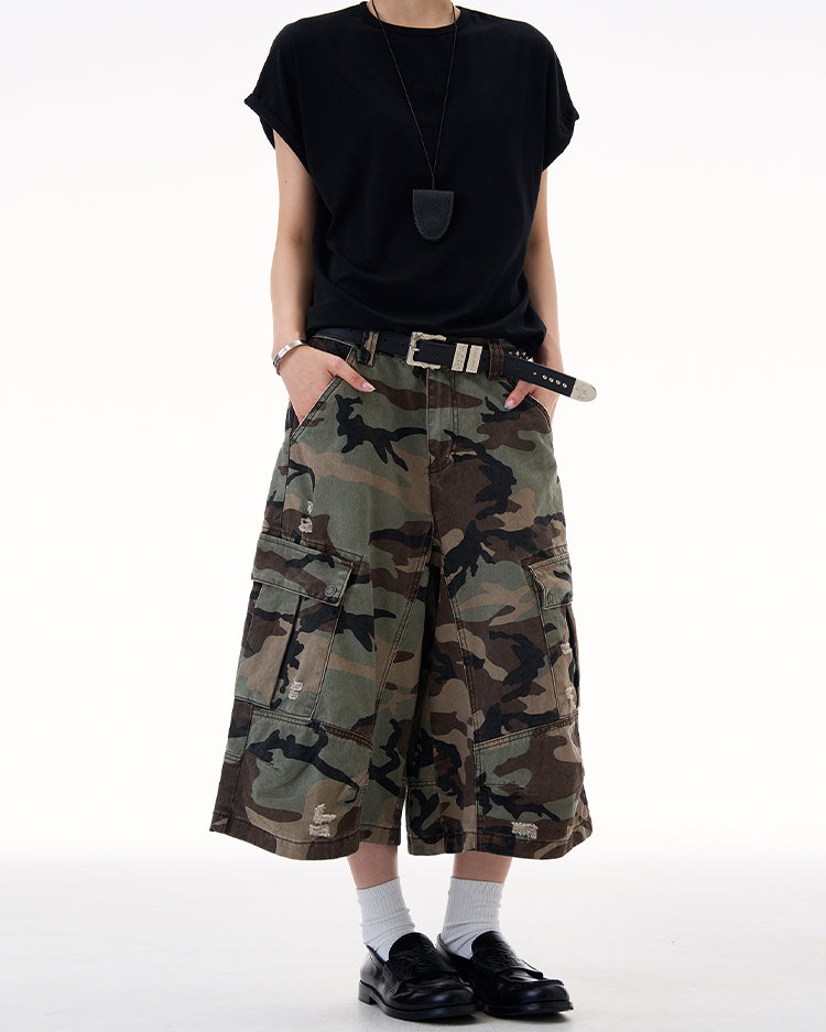 MADWITCH CAMO DISTRESSED UTILITY CAPRIS #CK3512D