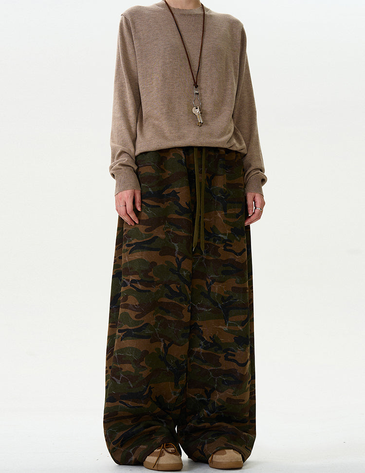 MADWITCH VINTAGE CAMO SWEATPANTS #L396