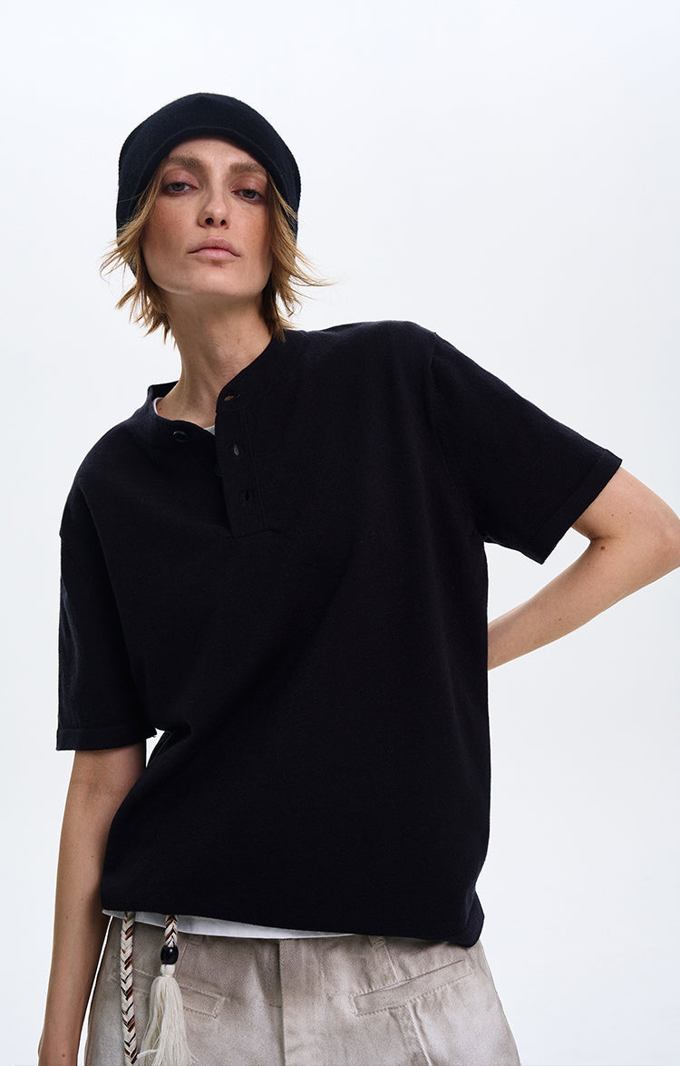 MADWITCH VERSATILE COMMUTER T-SHIRT #240271