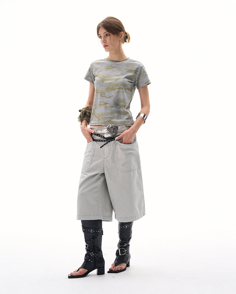 MADWITCH CROPPED CAMO STRUCTURED TEE #L953