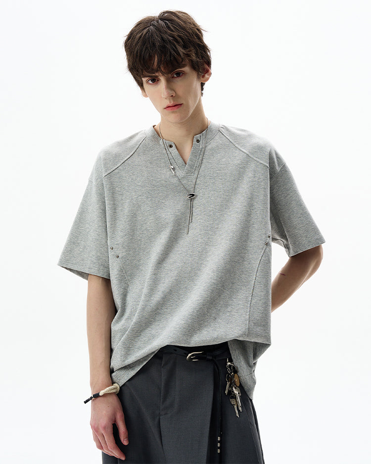 MADWITCH VERSATILE V-NECK TSHIRT #990622