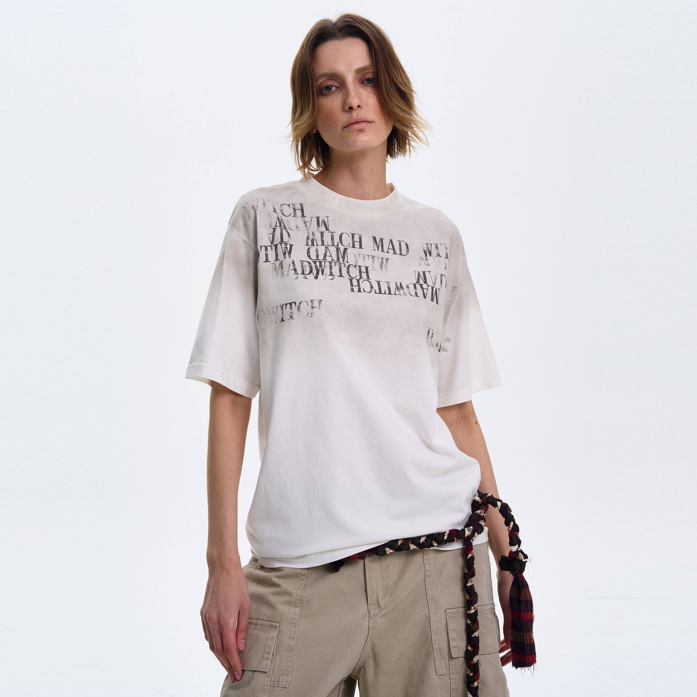 MADWITCH LETTER PRINT SHORT SLEEVE #MD3635