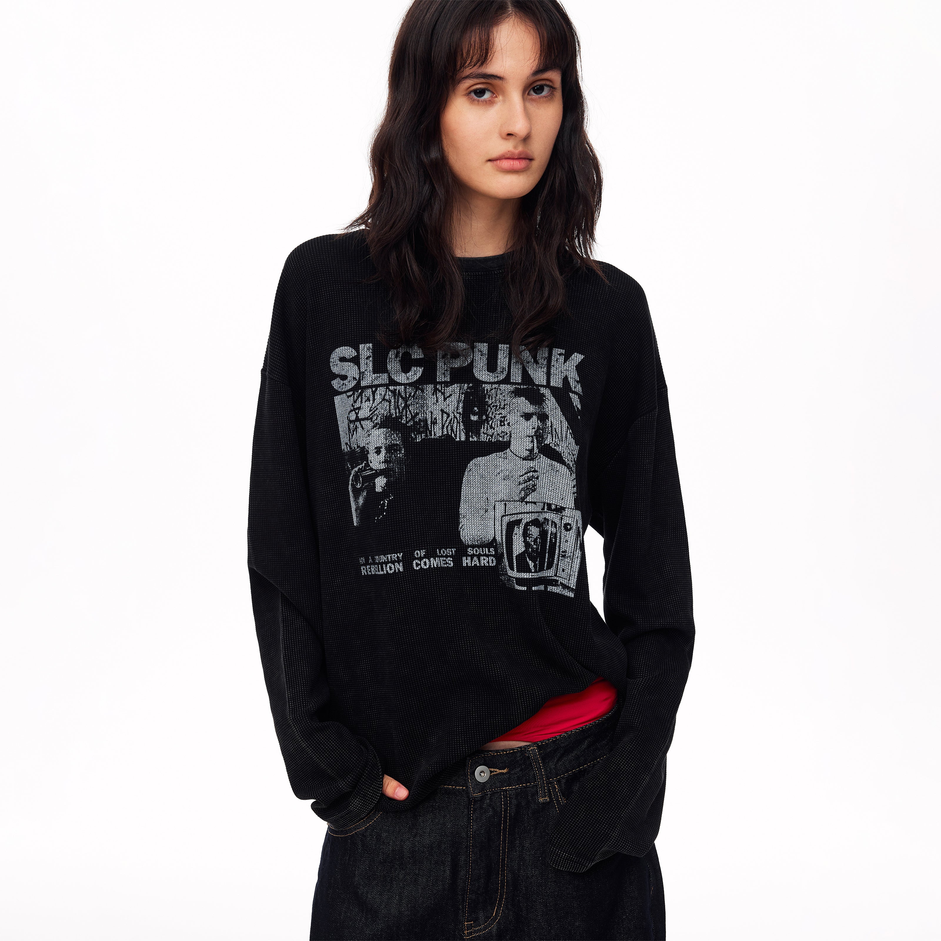 MADWITCH PUNK DISTRESSED WAFFLE-KNIT GRAPHIC T-SHIRT #N2195