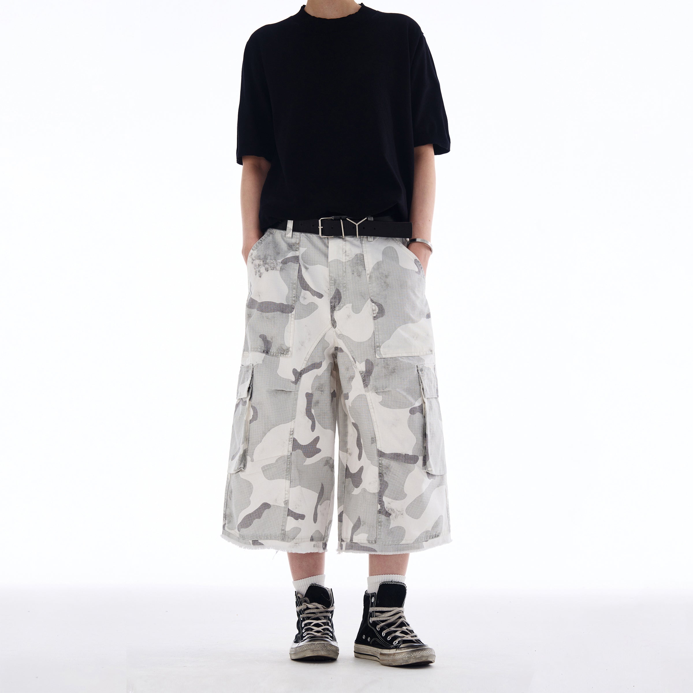 MADWITCH CARGO CAMO SHORTS #A591