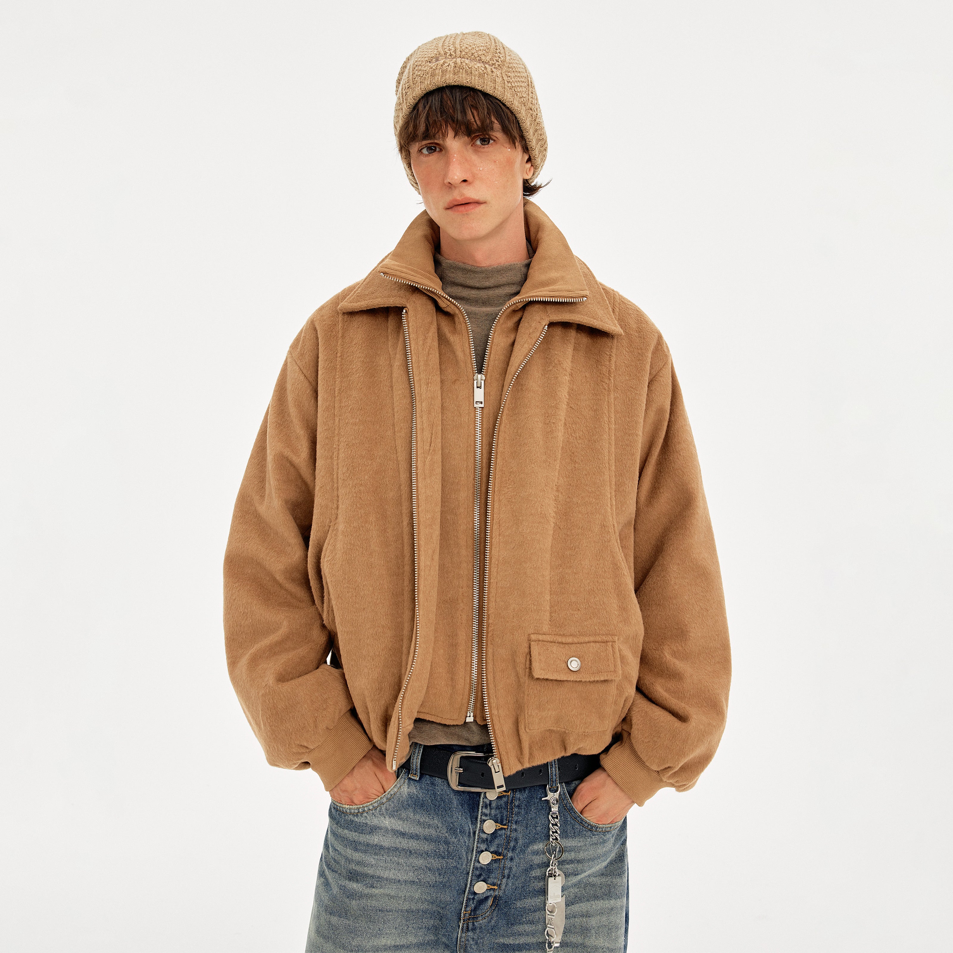 MADWITCH FAUX WOOL PUFF #M0166