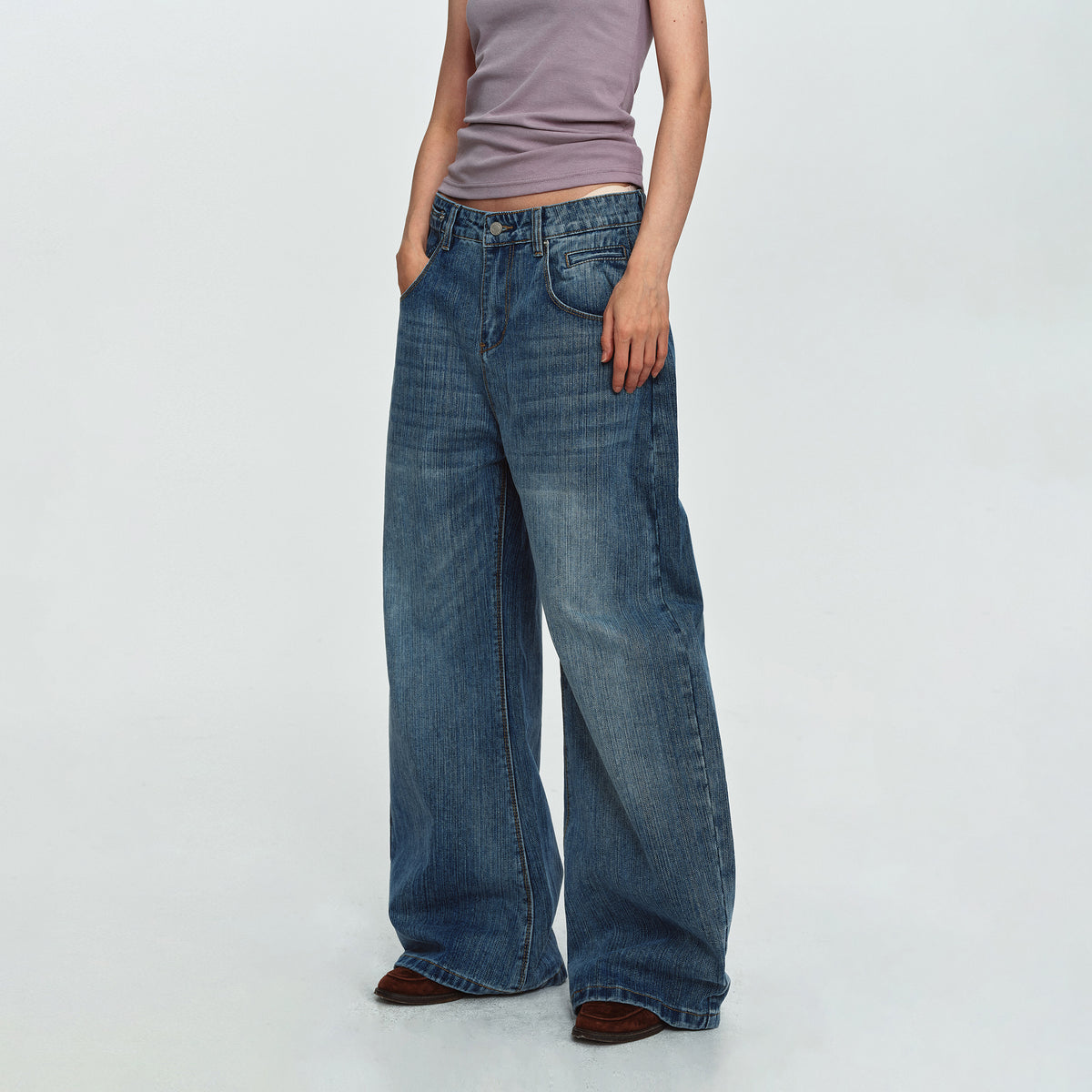 MADWITCH CINCH-BACK STUDDED CURVED-LEG JEANS #G60083