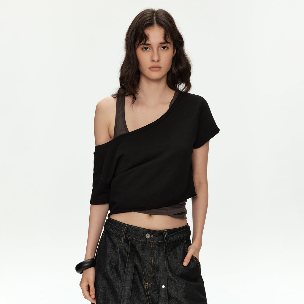 MADWITCH OFF SHOULDER CROP TEE #2026510