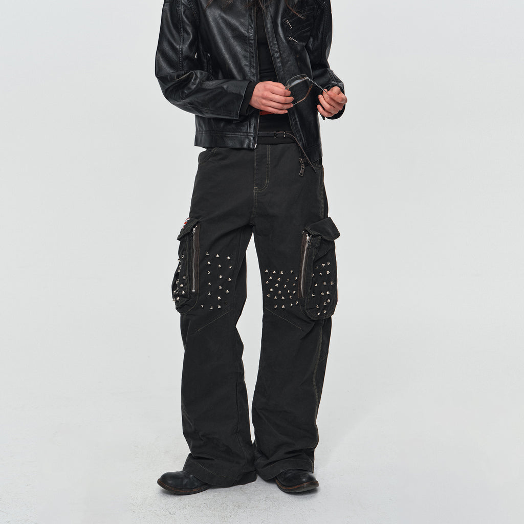 MADWITCH STUDDED WASHED MULTI-POCKET CARGO PANTS #L2026580