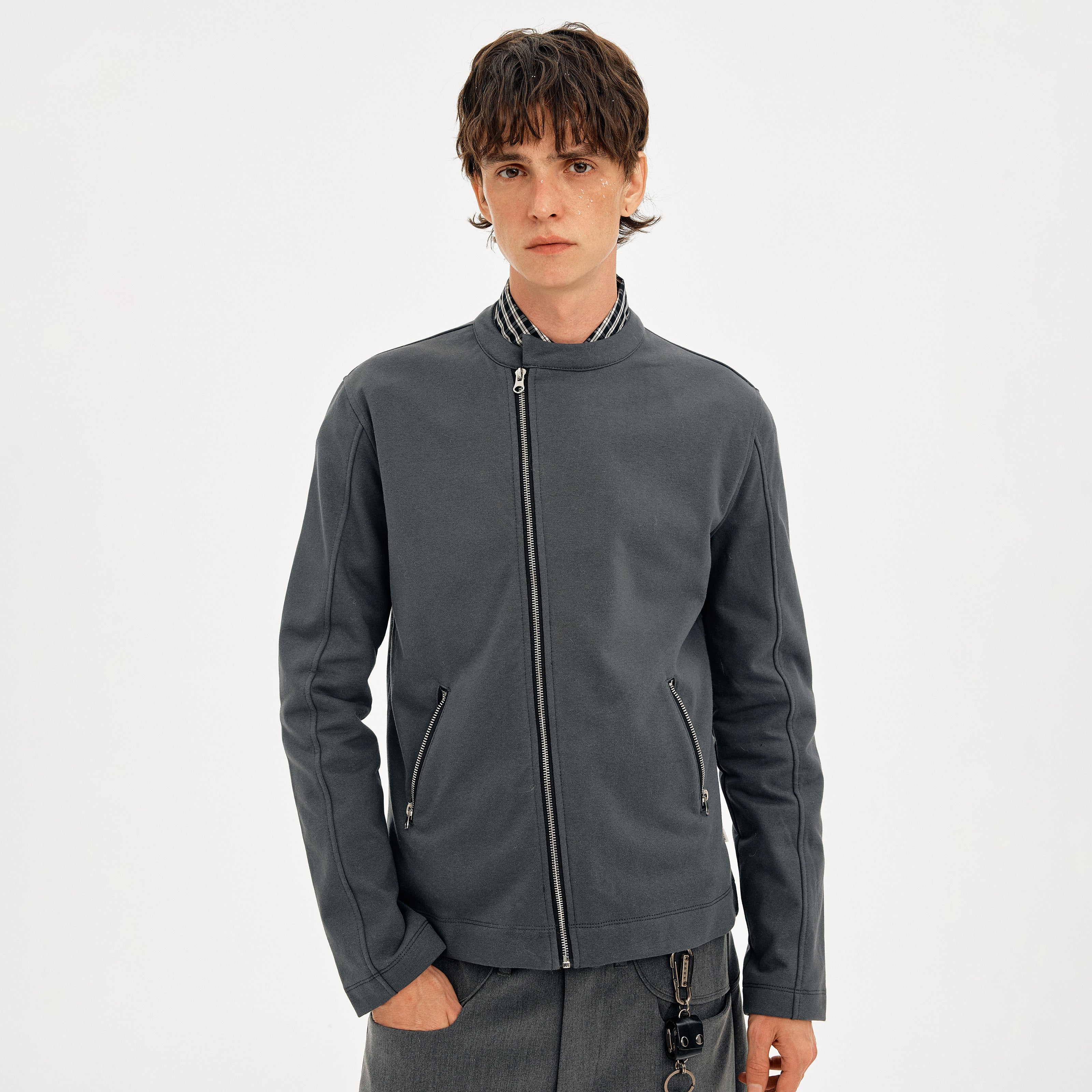 MADWITCH MINIMAL SLANT ZIP #27423