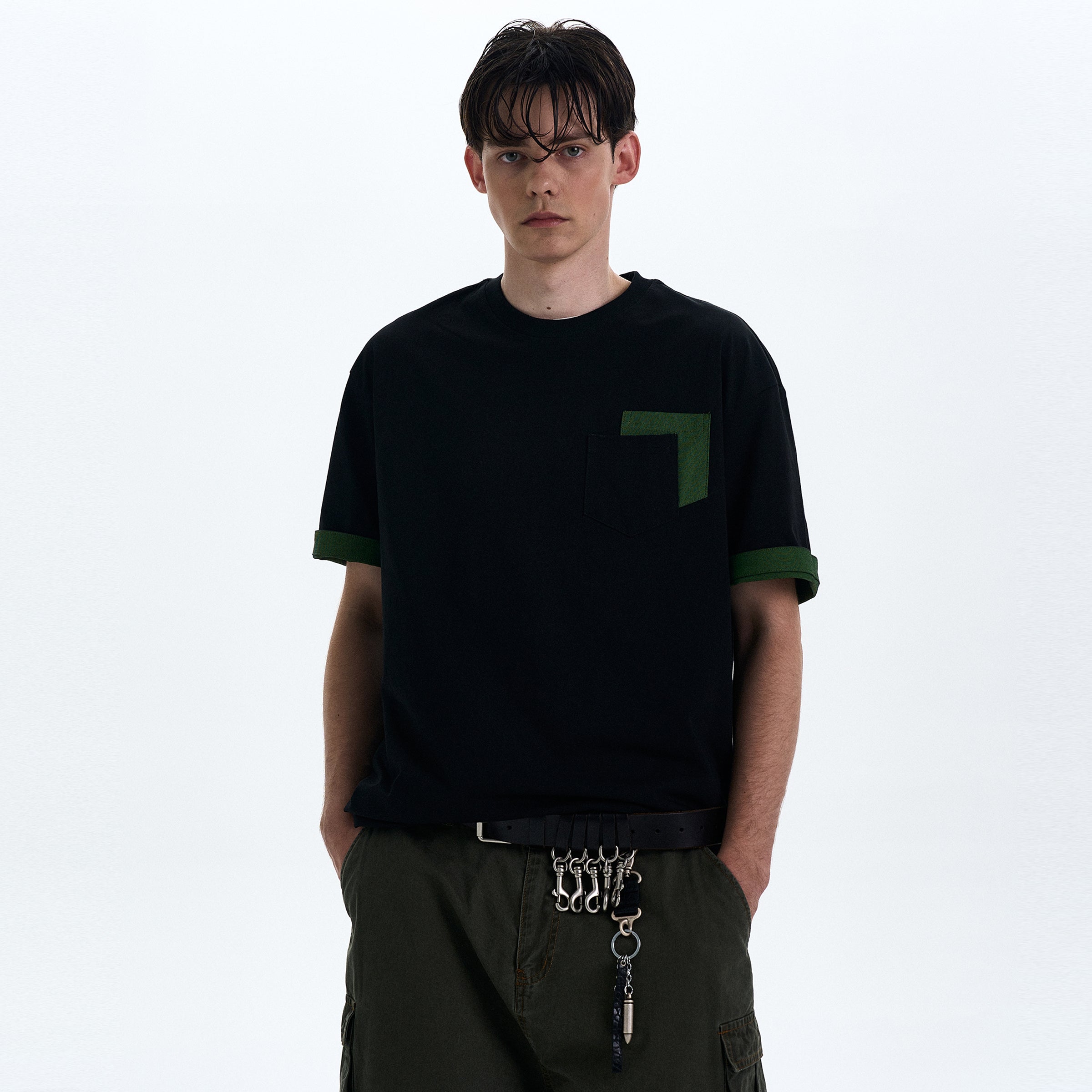 MADWITCH CONTRAST COLOR CREWNECK TEE #C205C25