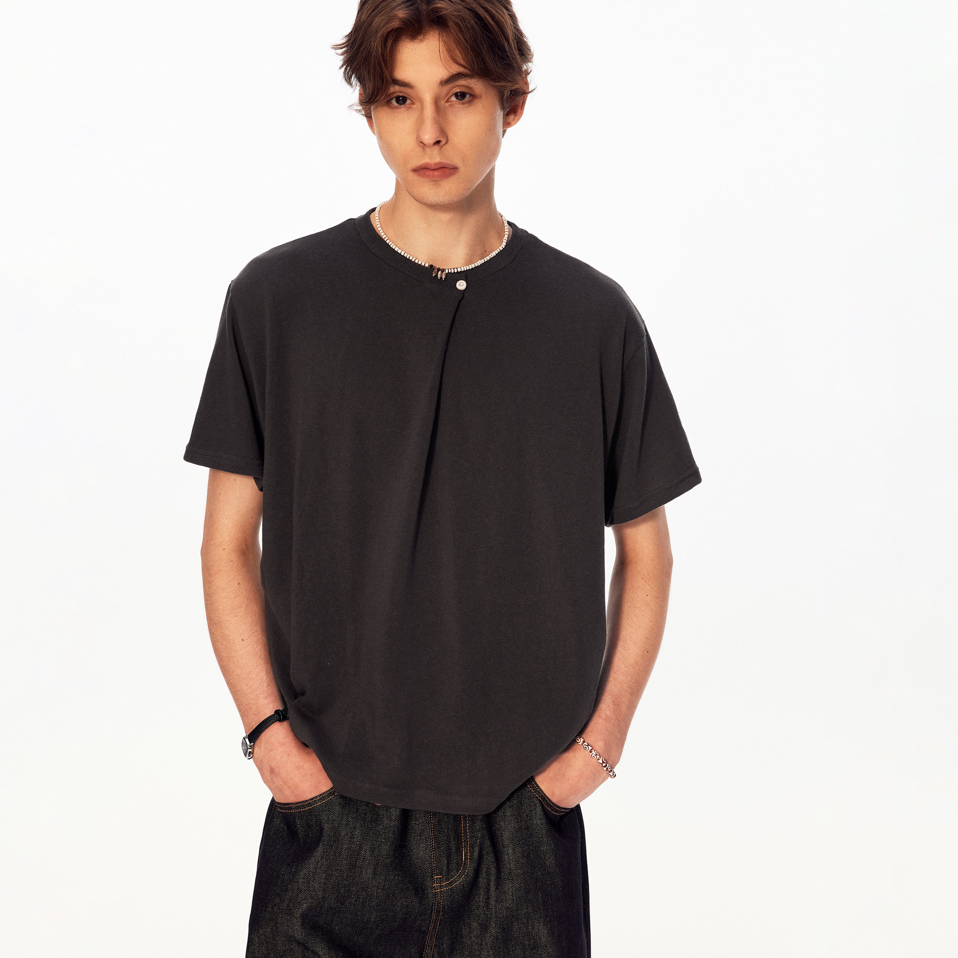 MADWITCH SINGLE BUTTON RELAXED TEE #UTU053