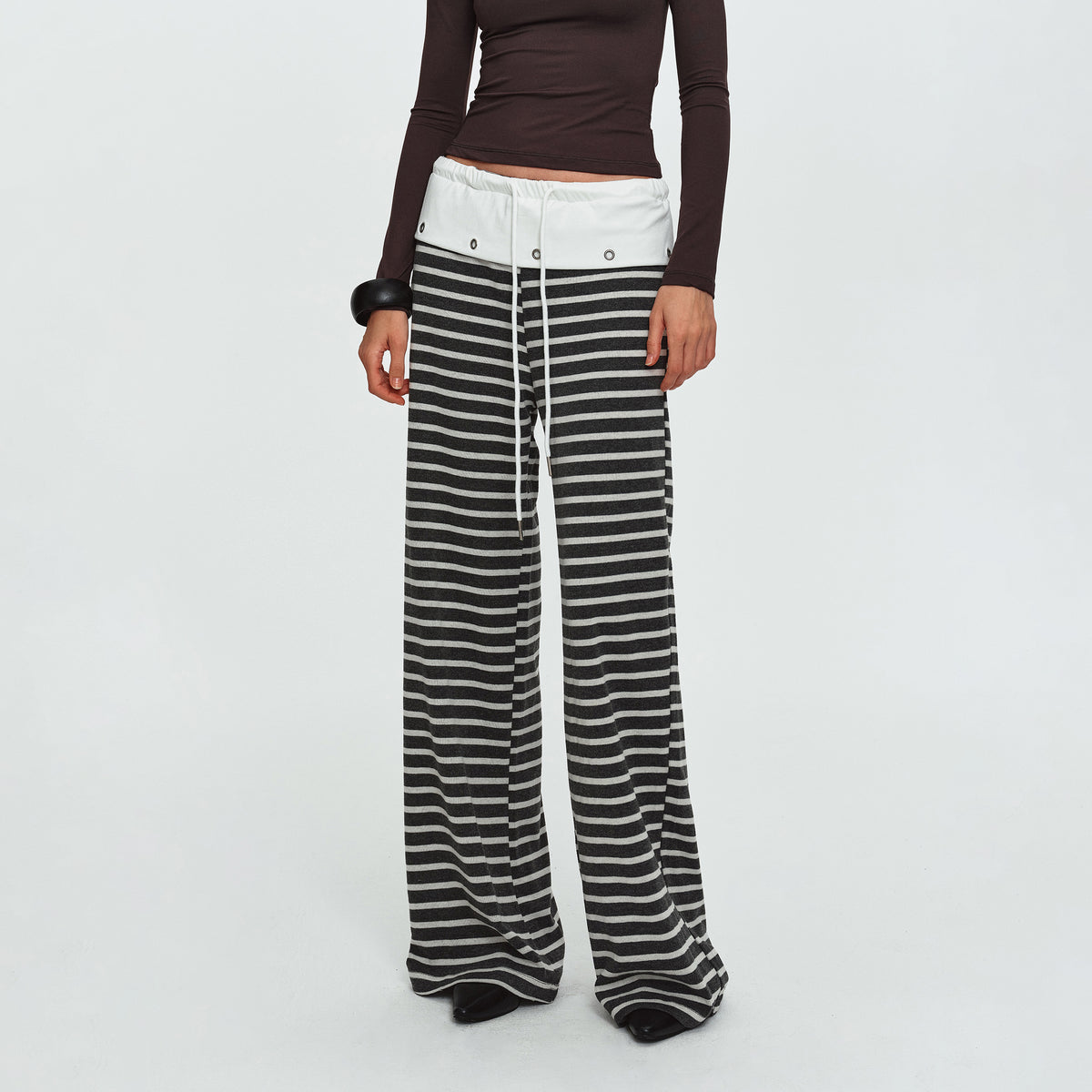 MADWITCH STRIPED STUDDED WIDE-WAISTBAND SWEATPANTS #C2026373