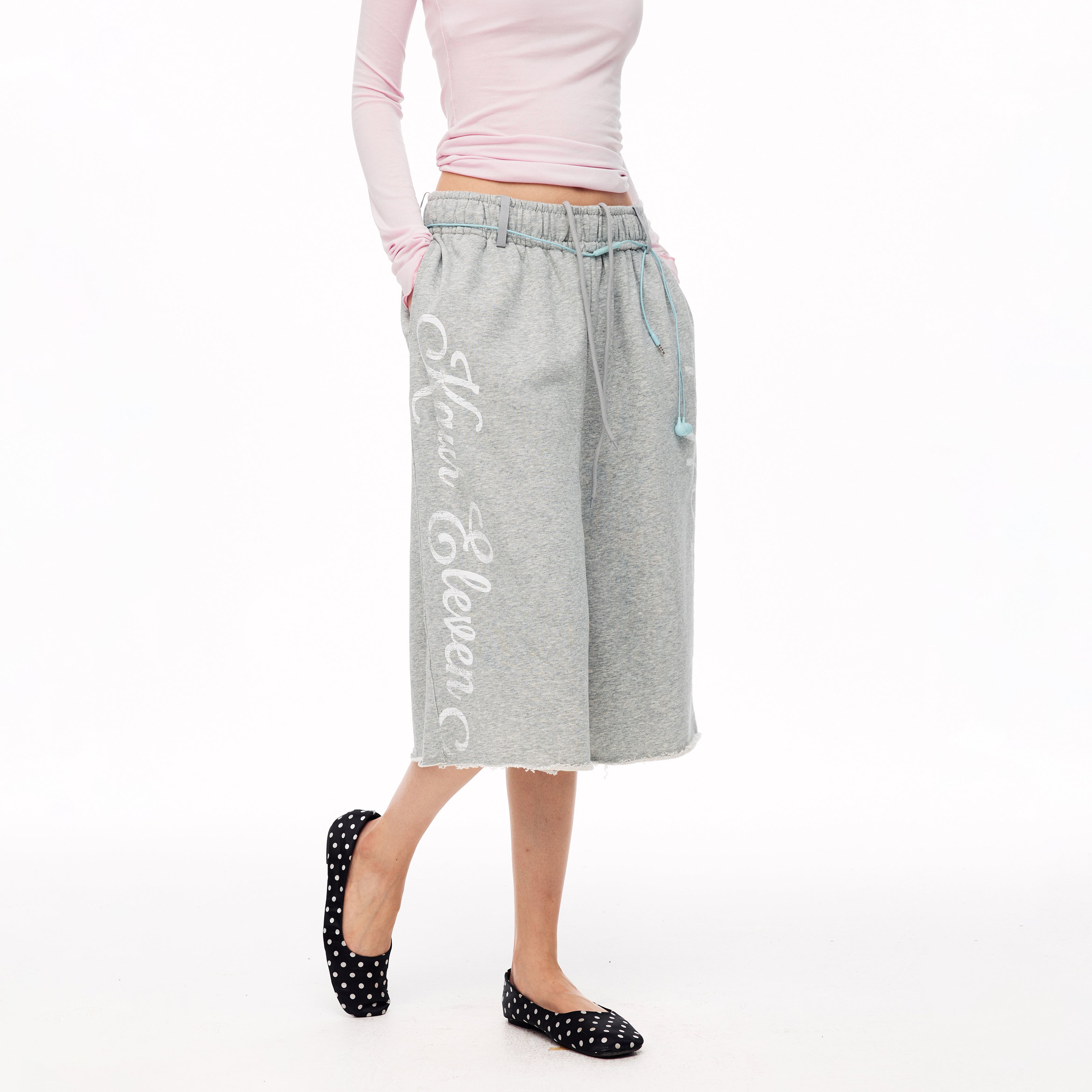 MADWITCH VINTAGE GRAPHIC RAW EDGE SWEAT CAPRI PANTS #CK280D