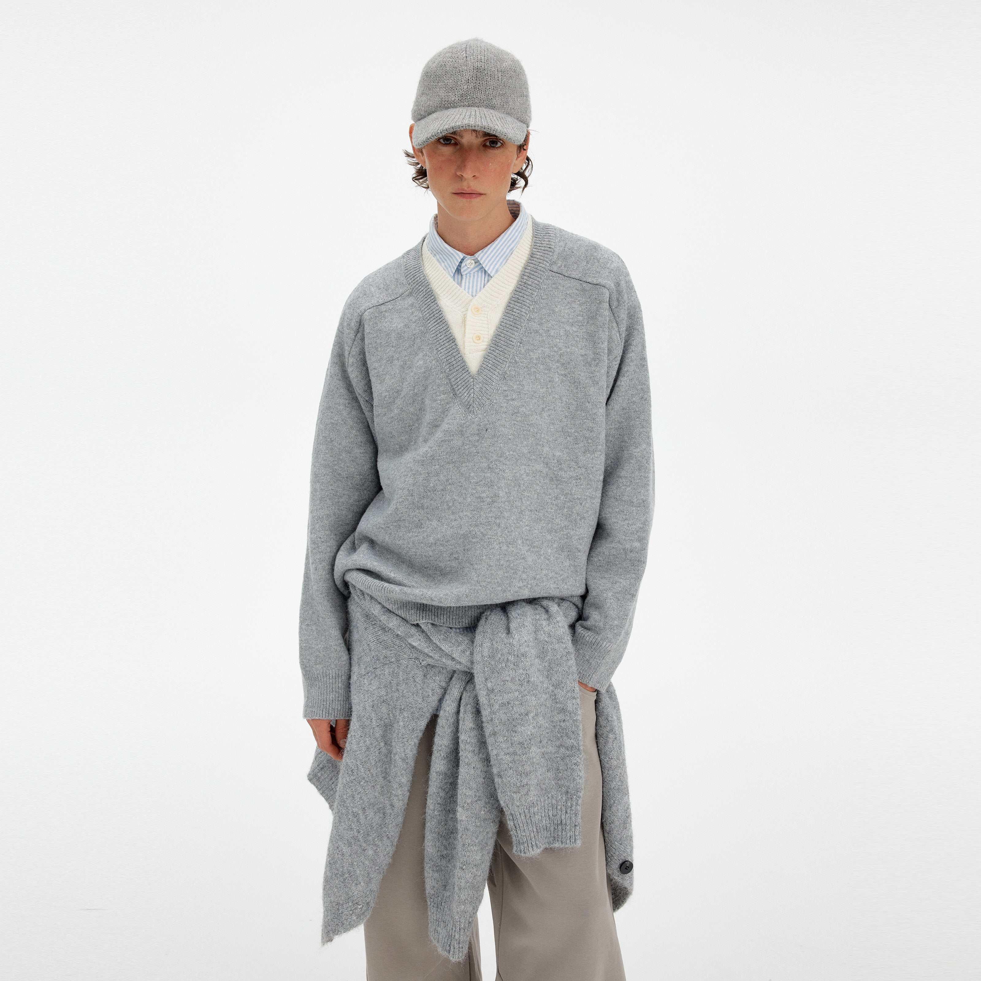 MADWITCH RETRO LAYERED V-NECK SWEATER #68930