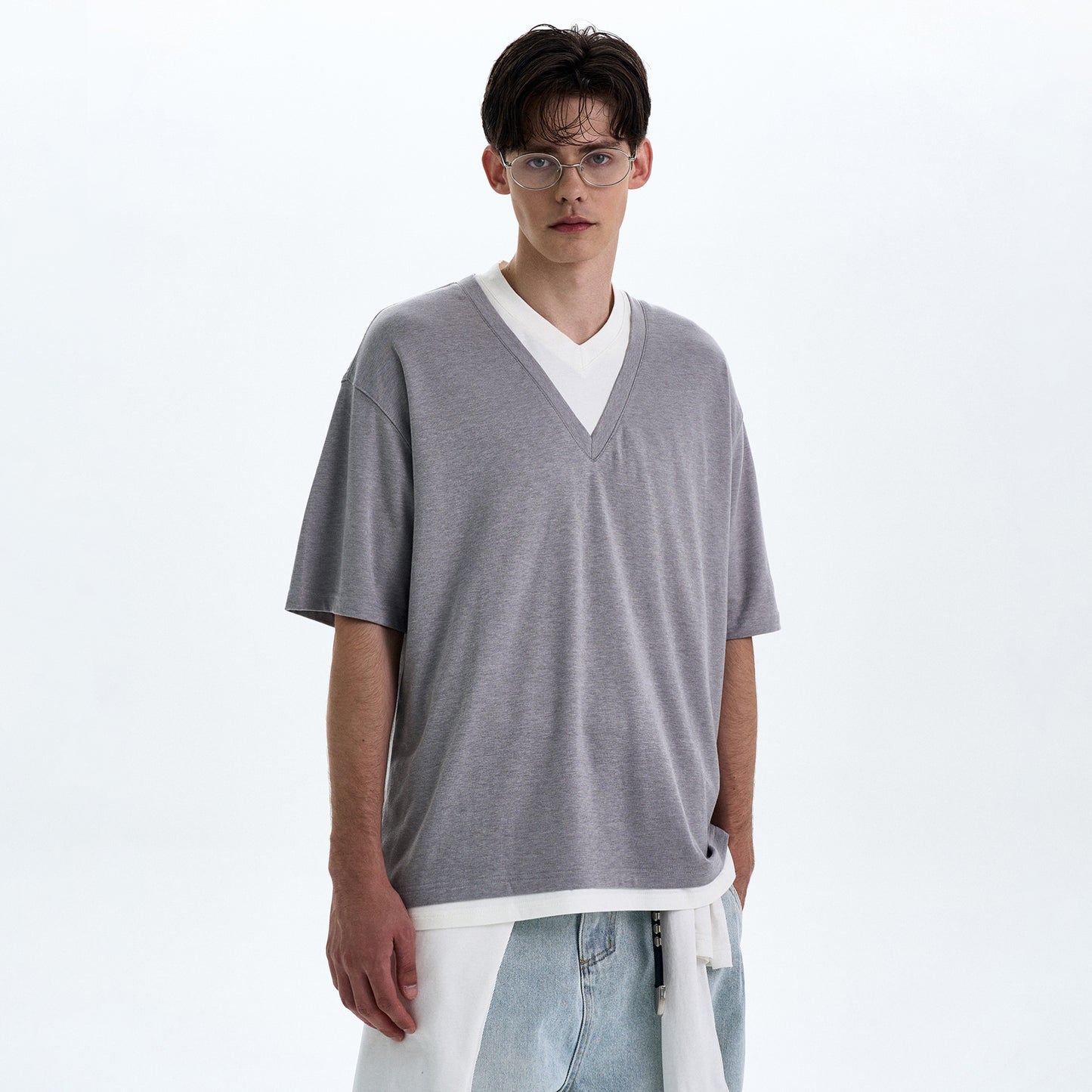 MADWITCH VINTAGE V-NECK TEE #180330