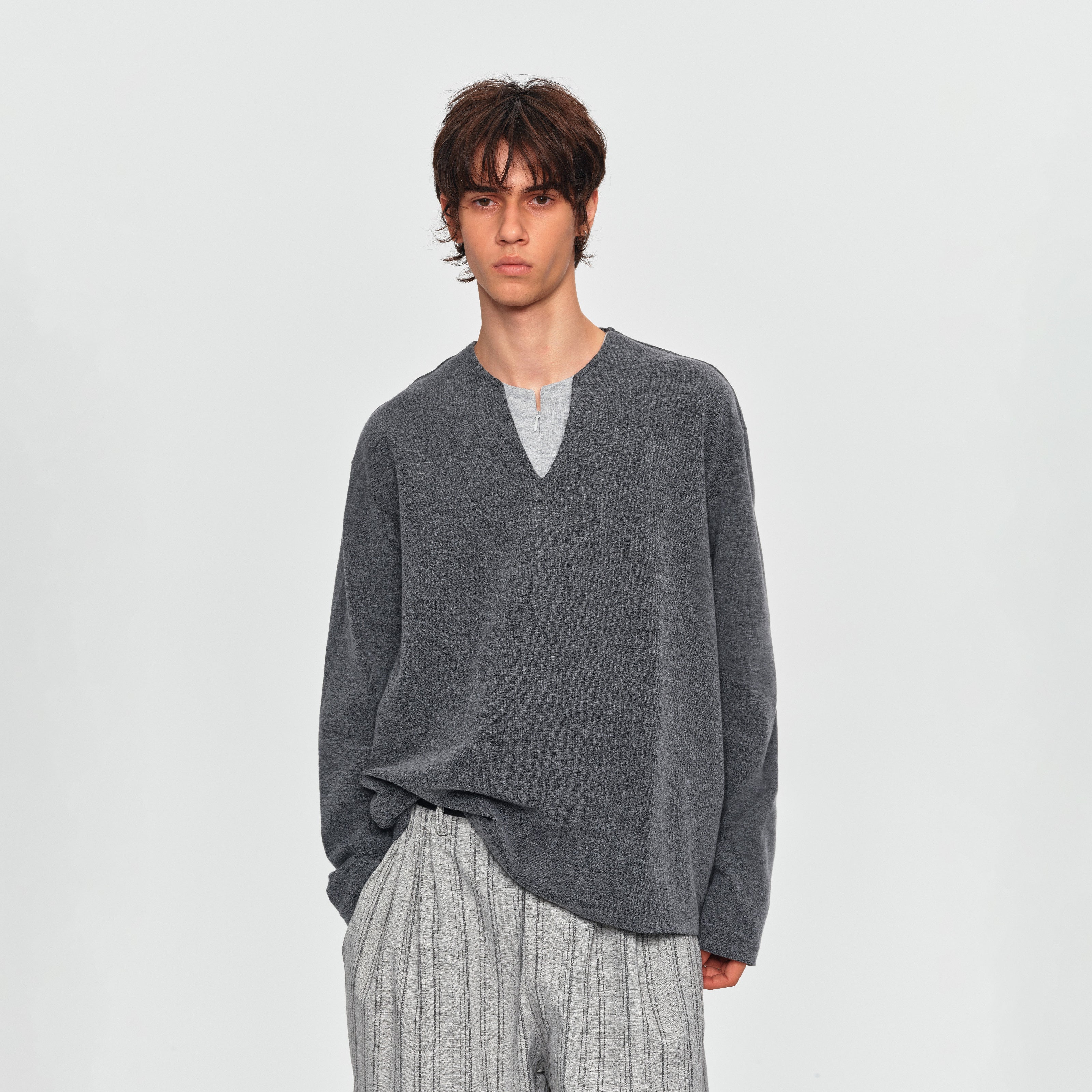 MADWITCH LAYERED HALF-ZIP V-NECK SWEATER #991502