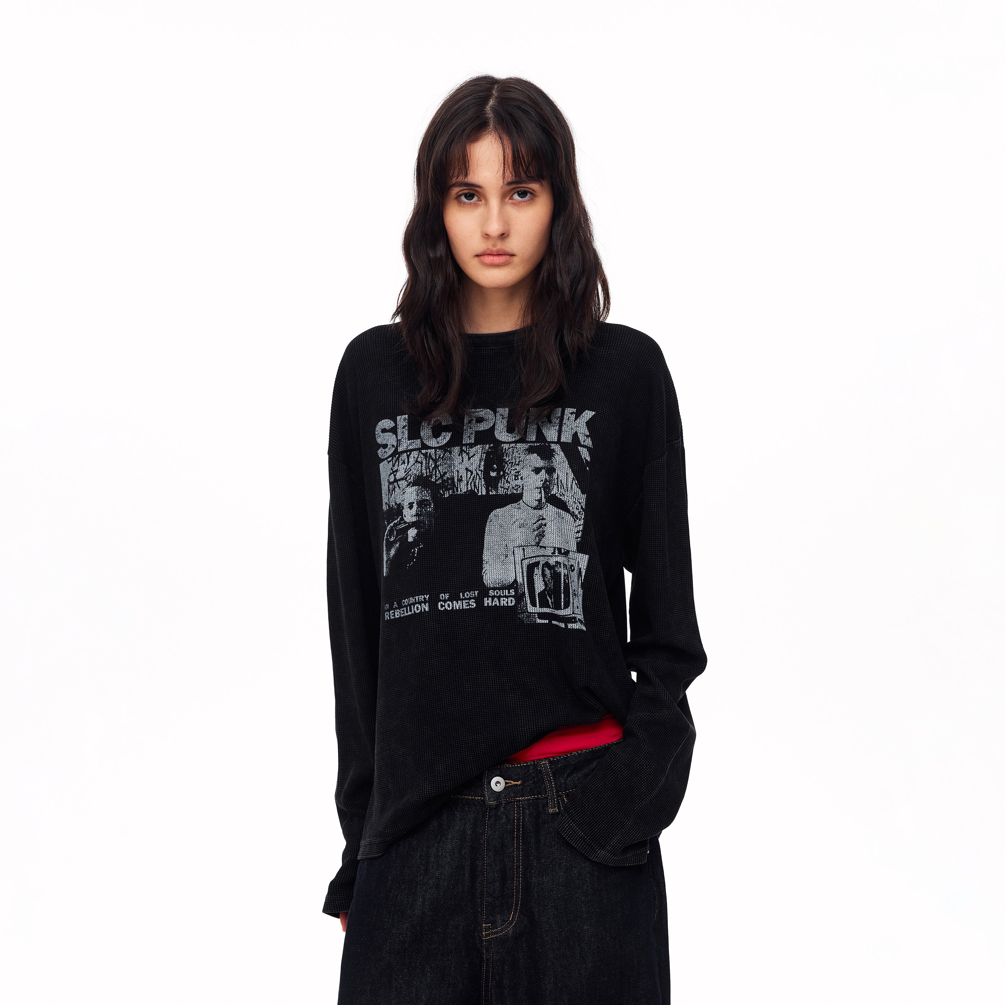 MADWITCH PUNK DISTRESSED WAFFLE-KNIT GRAPHIC T-SHIRT #N2195