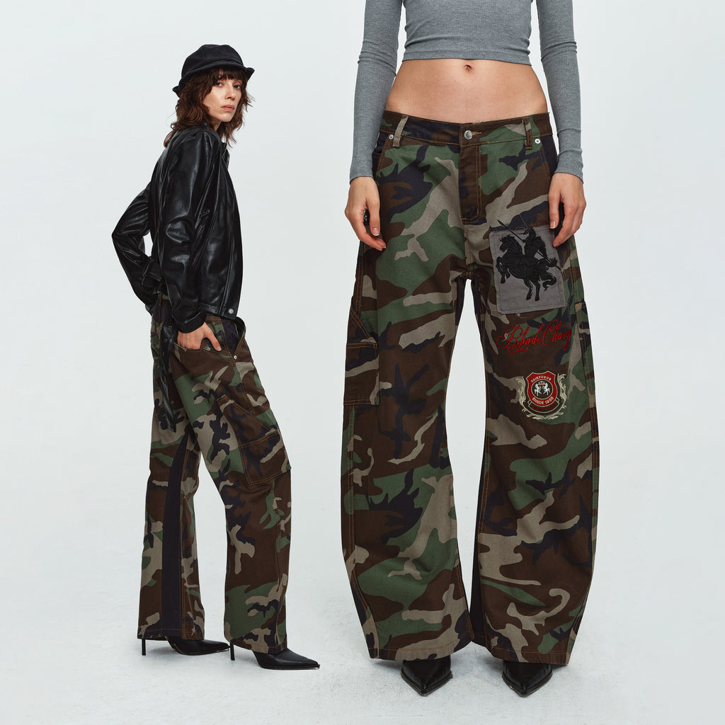 MADWITCH BADGE-EMBROIDERED CAMO CURVED-LEG CARGO PANTS #L2026627