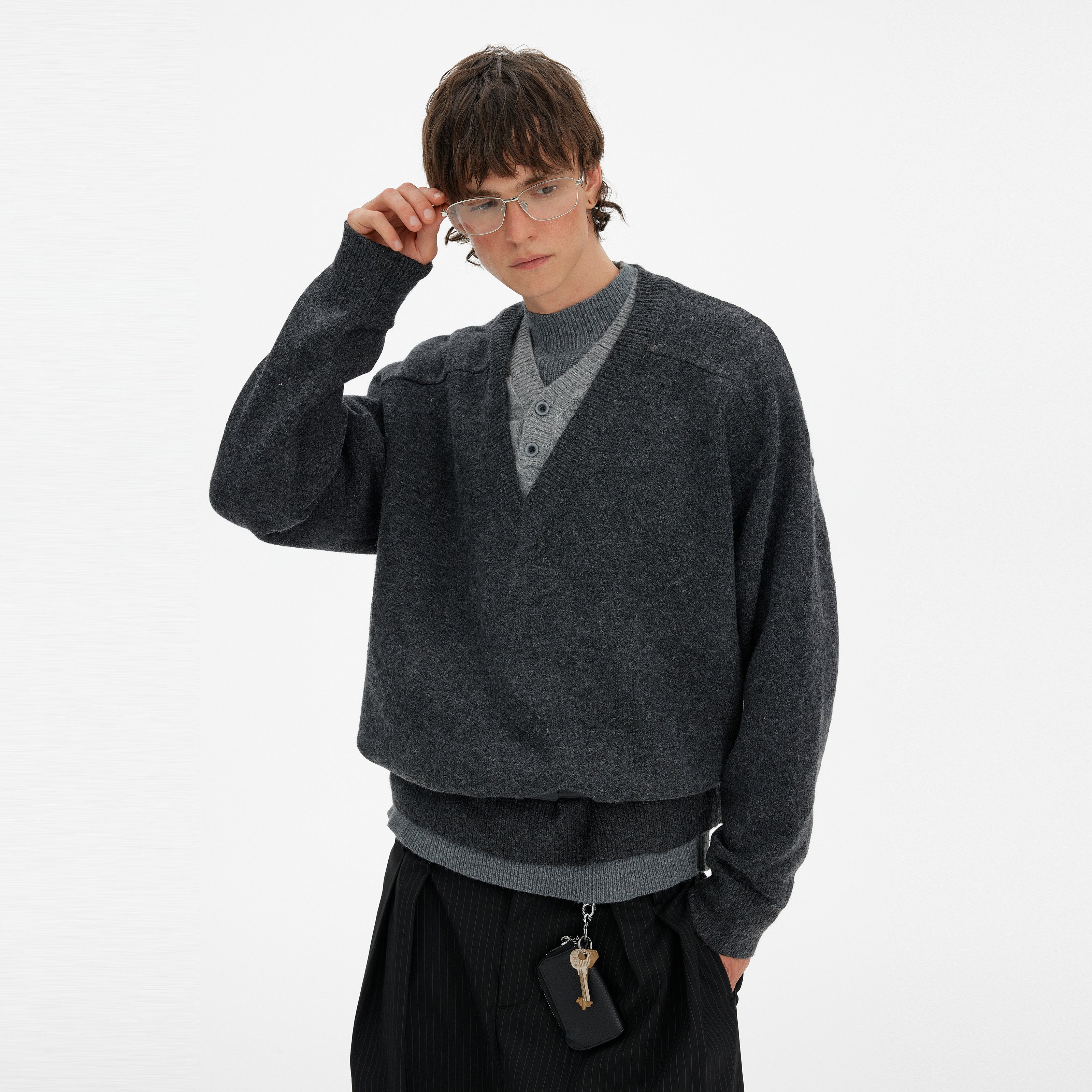 MADWITCH RETRO LAYERED V-NECK SWEATER #68930