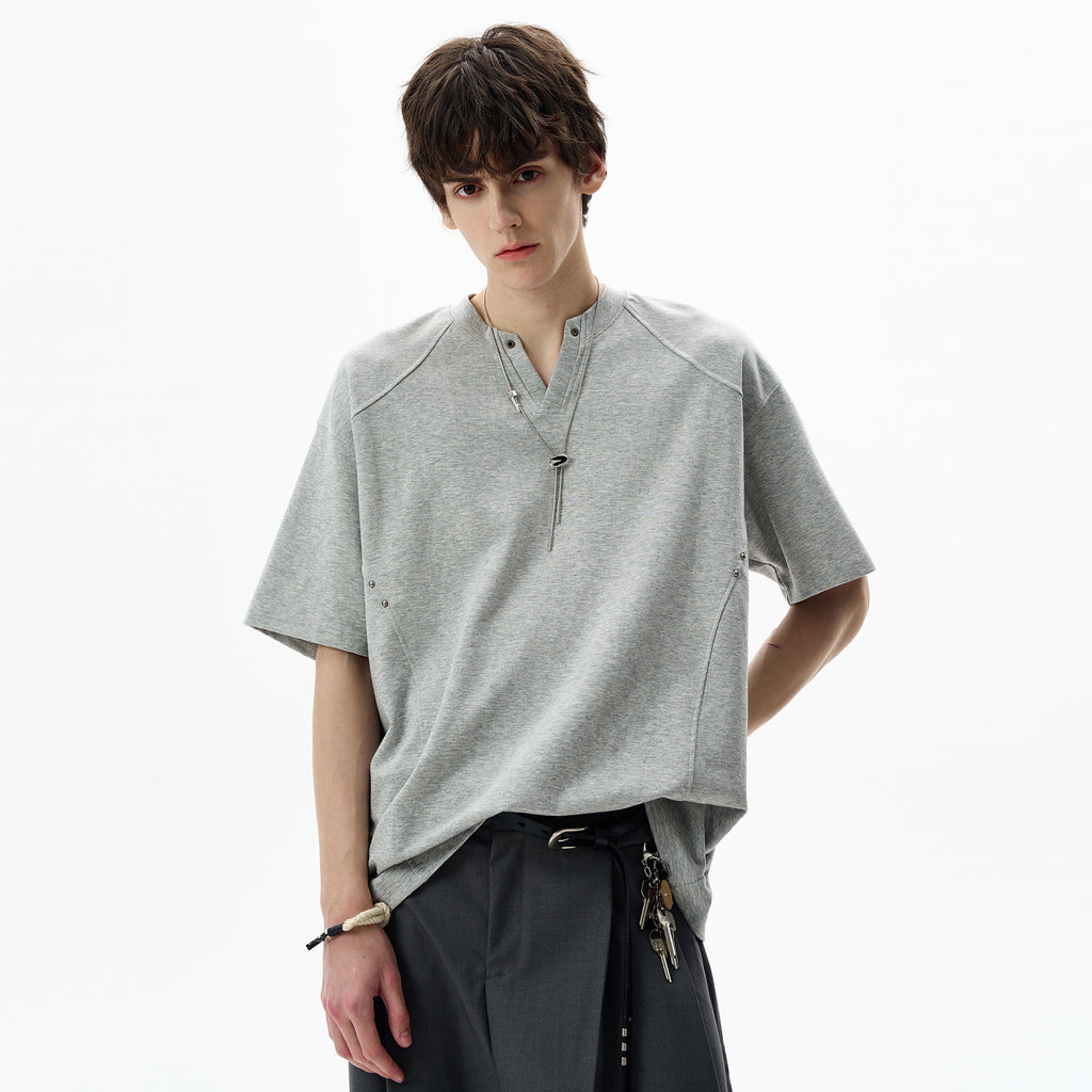 MADWITCH VERSATILE V-NECK TSHIRT #990622