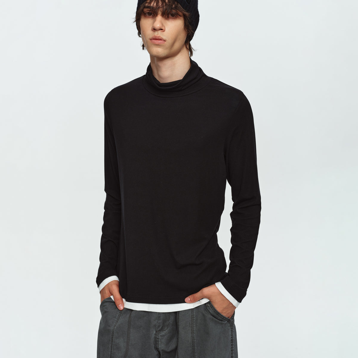 MADWITCH CONTRAST-LAYERED LYOCELL HIGH-NECK SLIM-FIT LONGSLEEVE TEE #AW26144