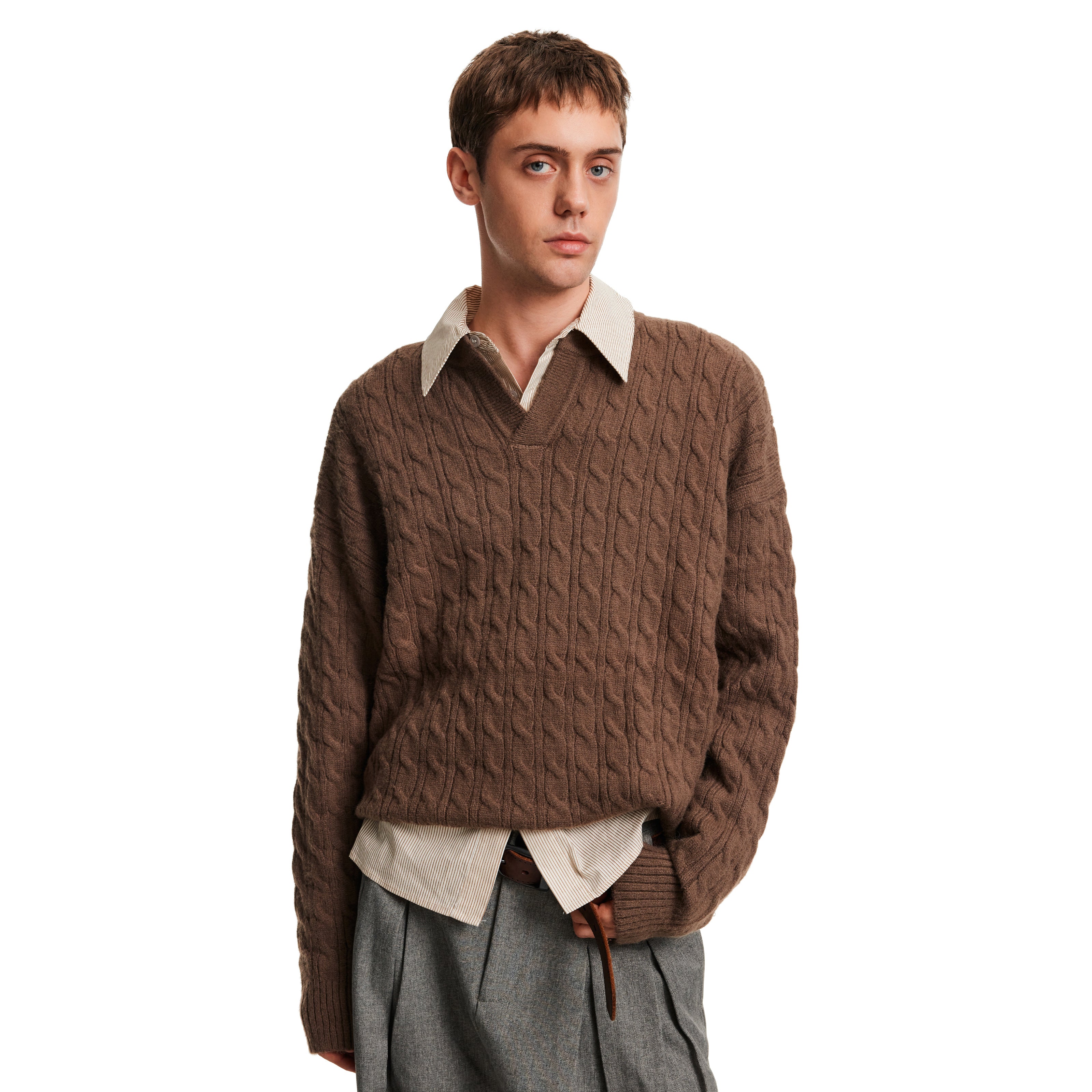 MADWITCH CABLE VEE SWEATER #25716